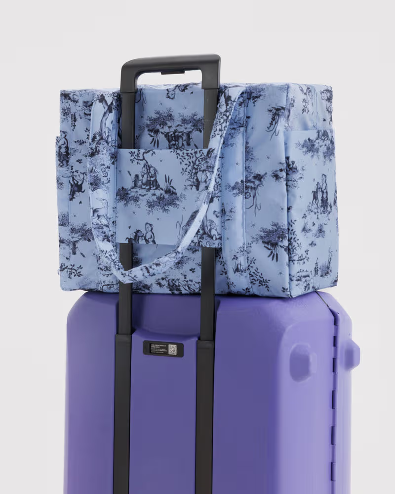 Small Cloud Carry-On